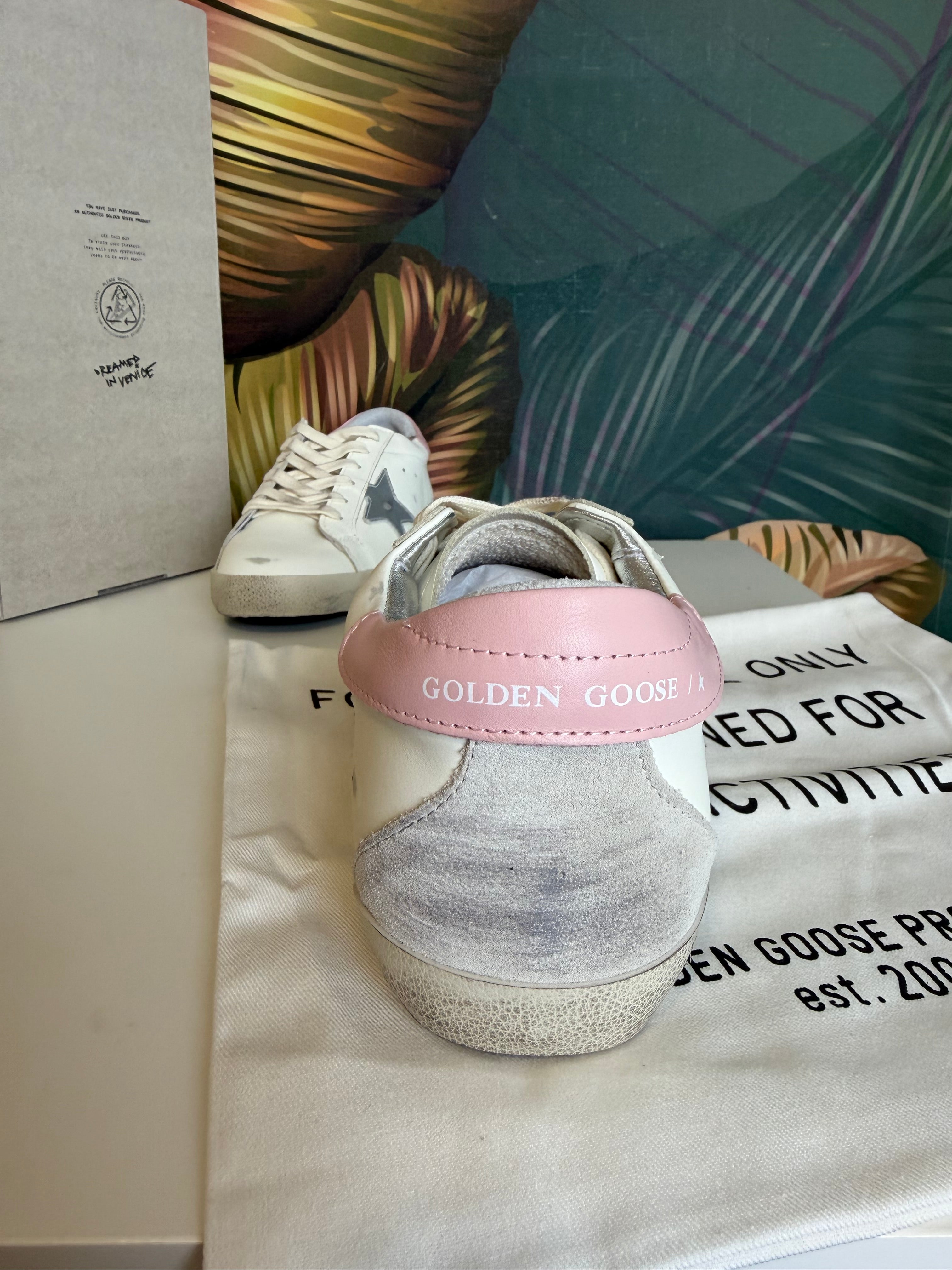 Sneakers golden pink