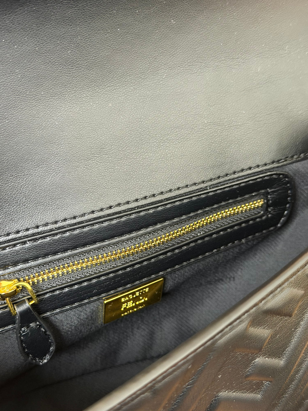 Baguette Ff black 25cm