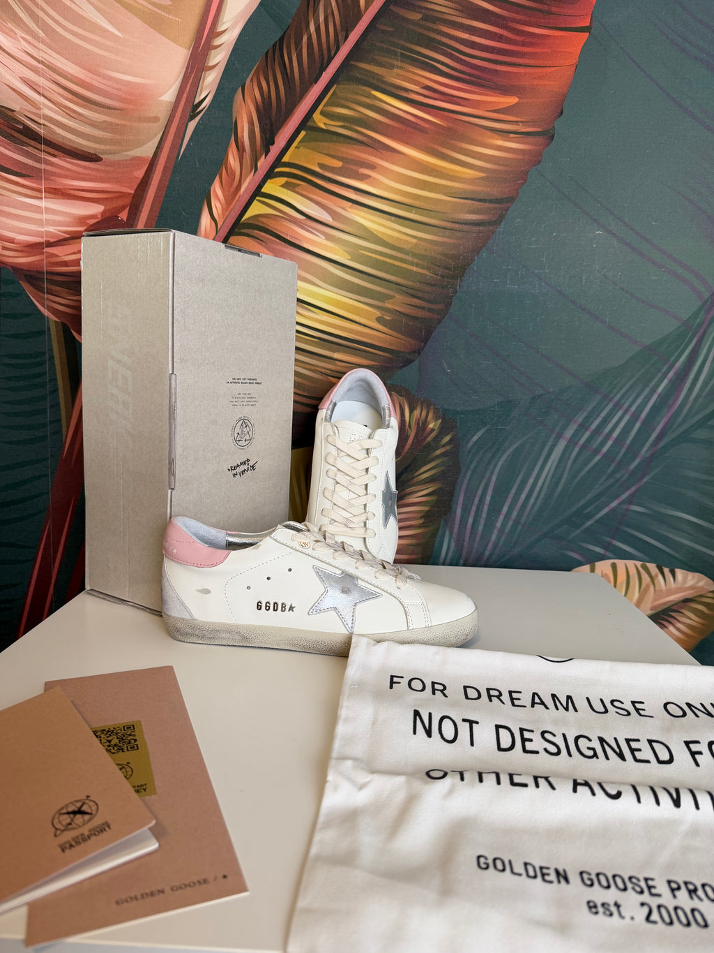 Sneakers golden pink