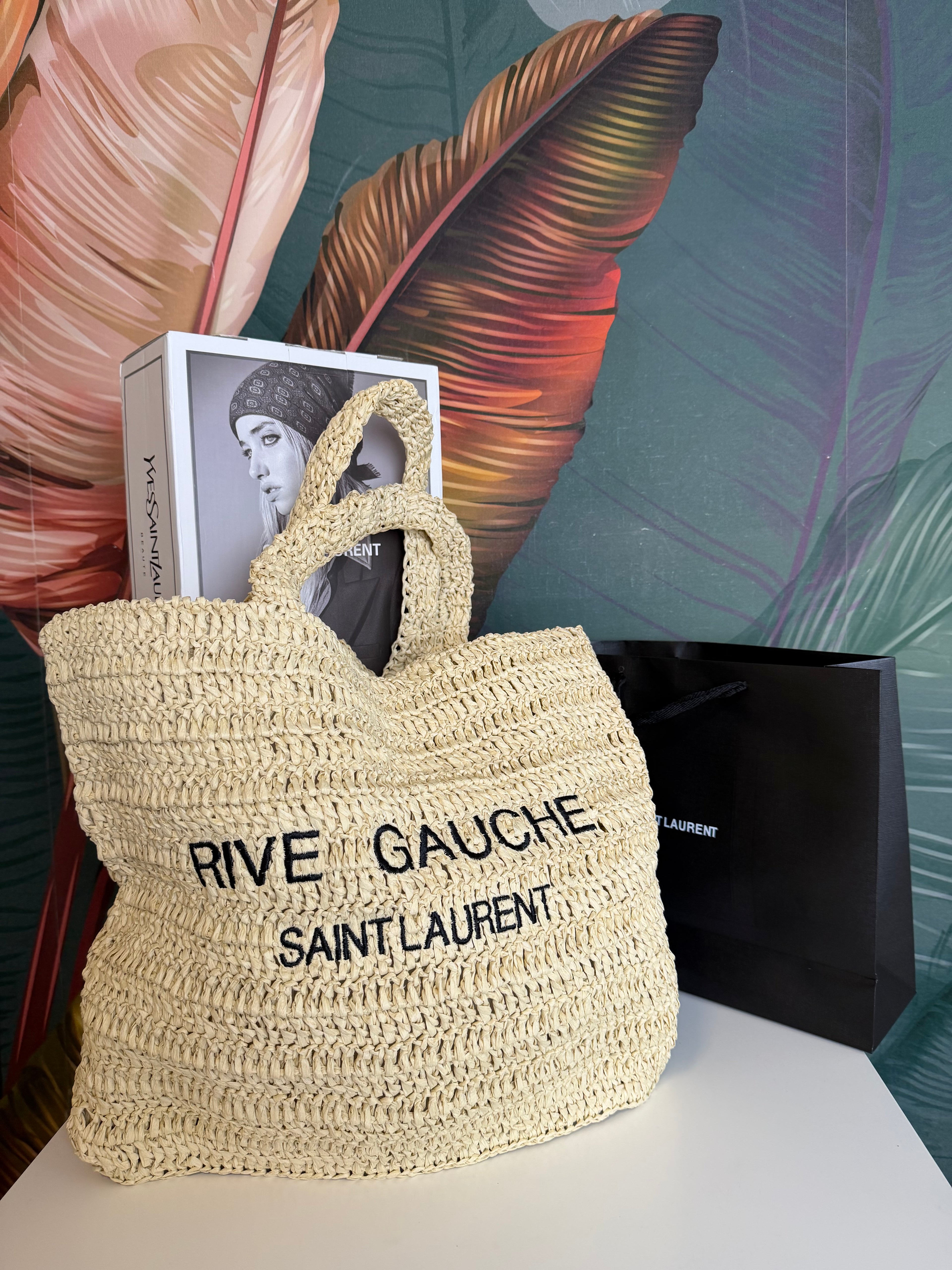 Borsa rive