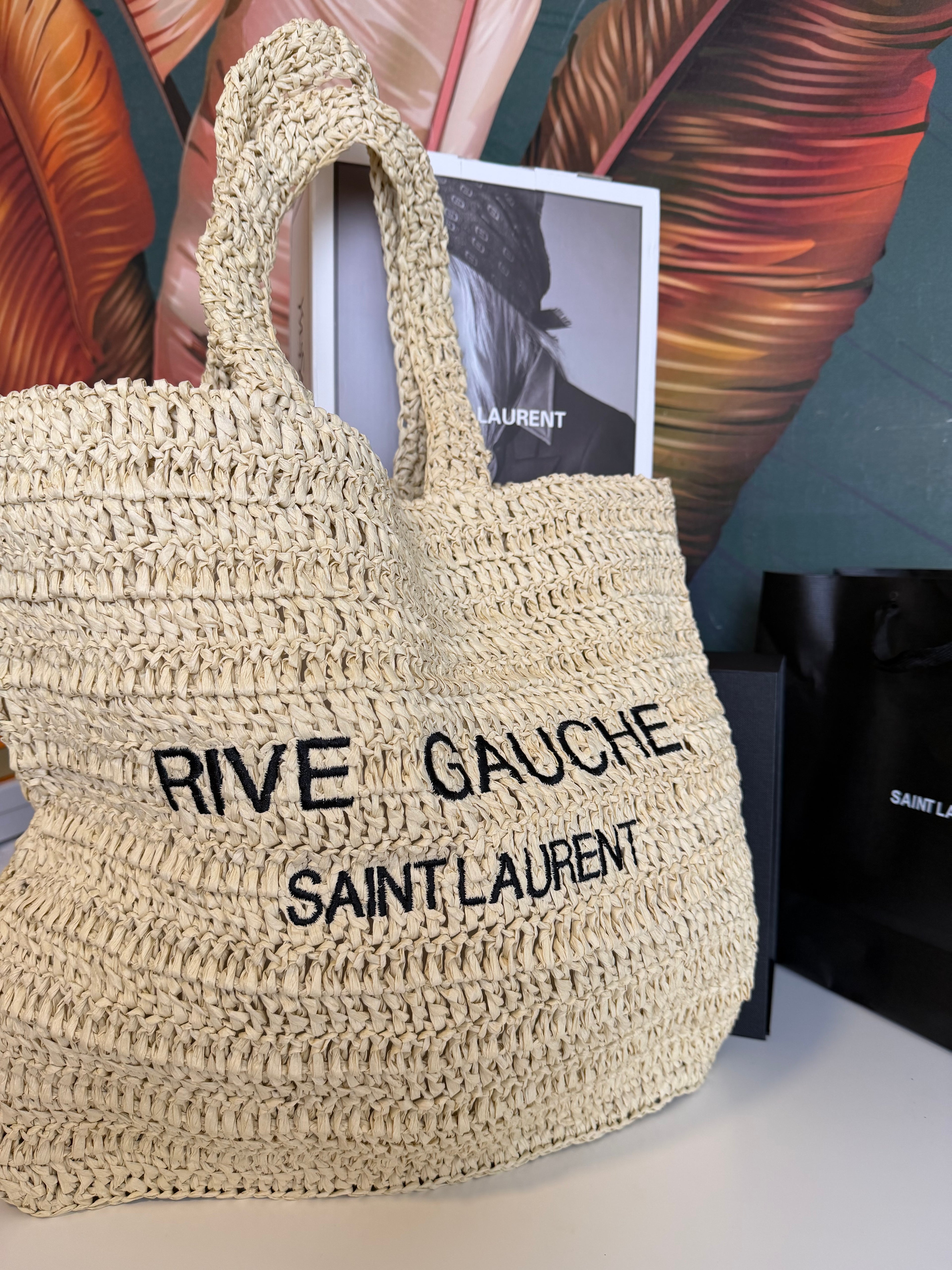 Borsa rive